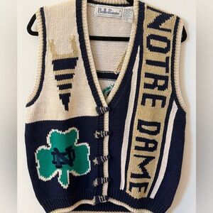 Notre Dame vintage Knit Vest with Shamrock Design EUC RARE Bellepointe Medium